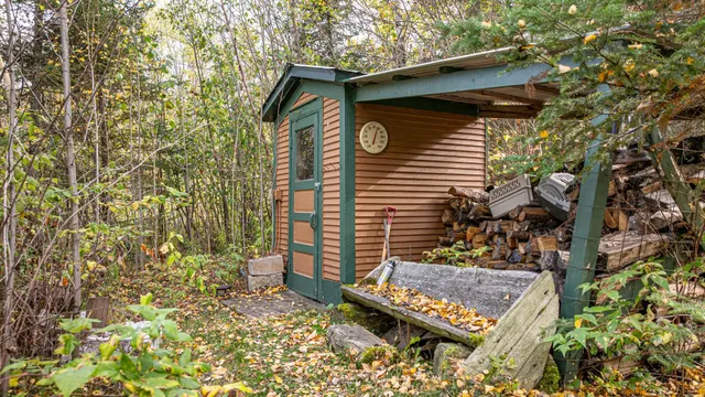 $449,000 | 1247 Wolf Den Drive, Ely, MN 55731