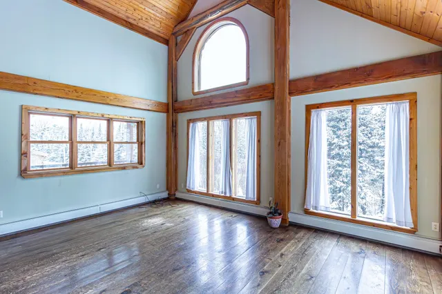 $449,000 | 1247 Wolf Den Drive, Ely, MN 55731