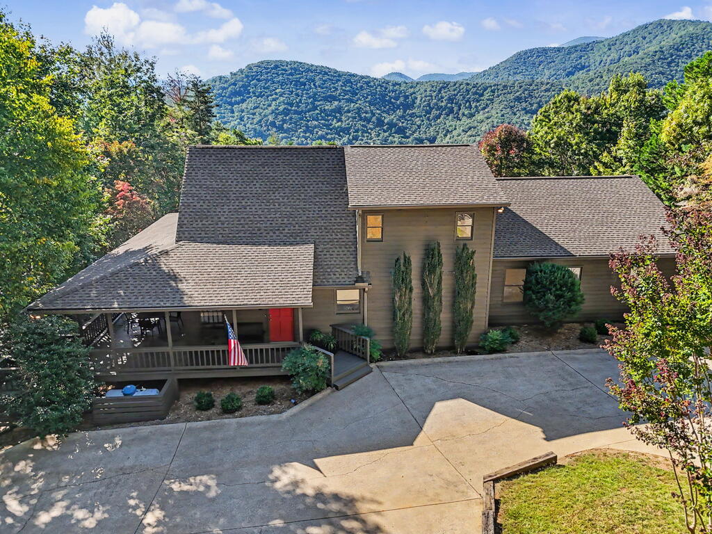 237 Flat Rock Ridge Road Blairsville, GA 30512 - Photo 1 of 87 Main View