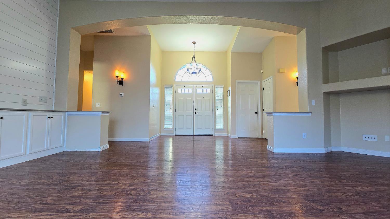 548 East Aspen Court Reedley, CA 93654 - Photo 10 of 52 Gallery Image 10