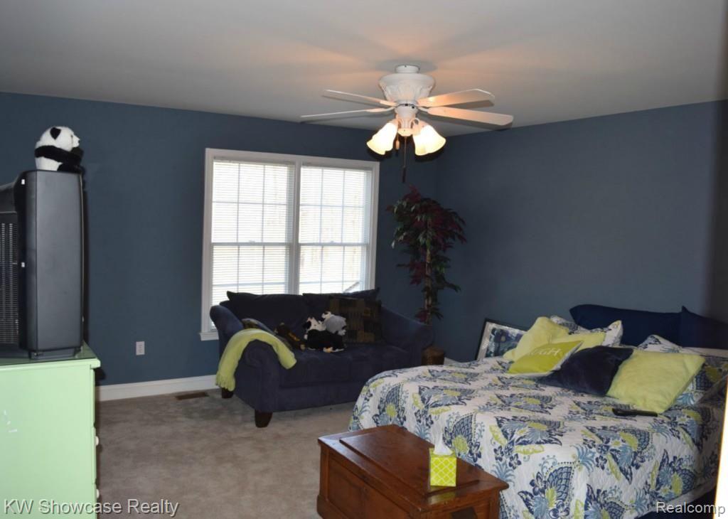 49609 Timber Trail Novi, MI 48374 - Photo 21 of 25