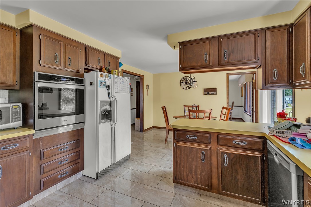 32 Brookedge Road Cheektowaga, NY 14043 - Photo 17 of 50