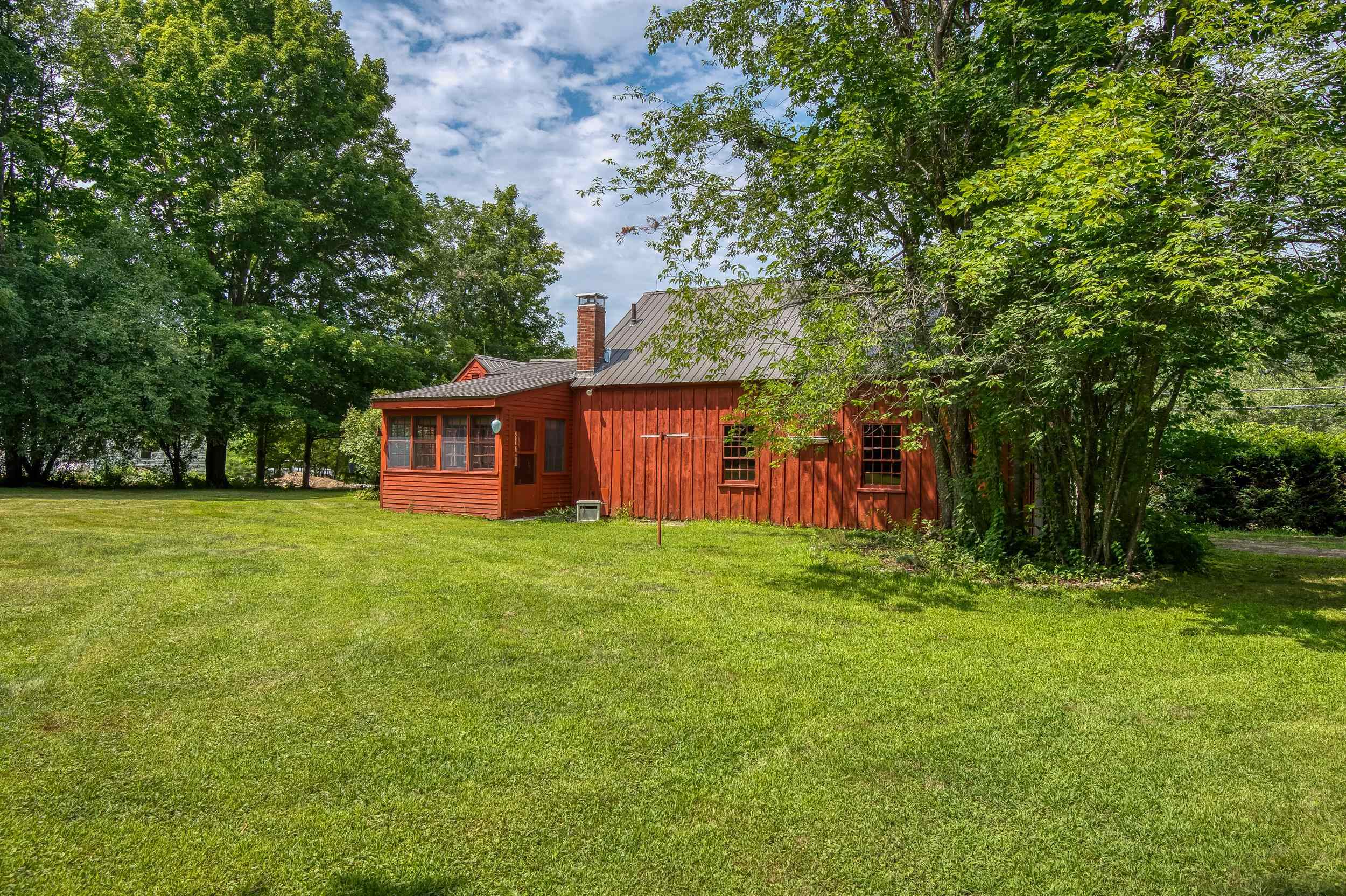 15 Iron Works Road Effingham, NH 03882 - Photo 7 of 39