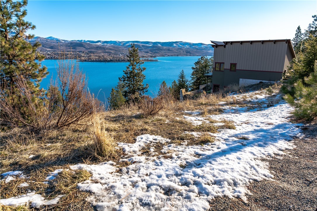 7374 Ridgeview Drive Chelan, WA 98816 - Photo 9 of 37 Gallery Image 9