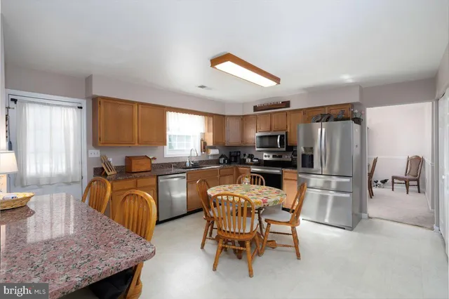 $575,000 | 25749 Herring Lane, Denton, MD 21629