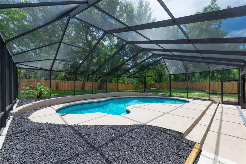 501 Hillpine Way Brandon, FL 33510 - Photo 7 of 44