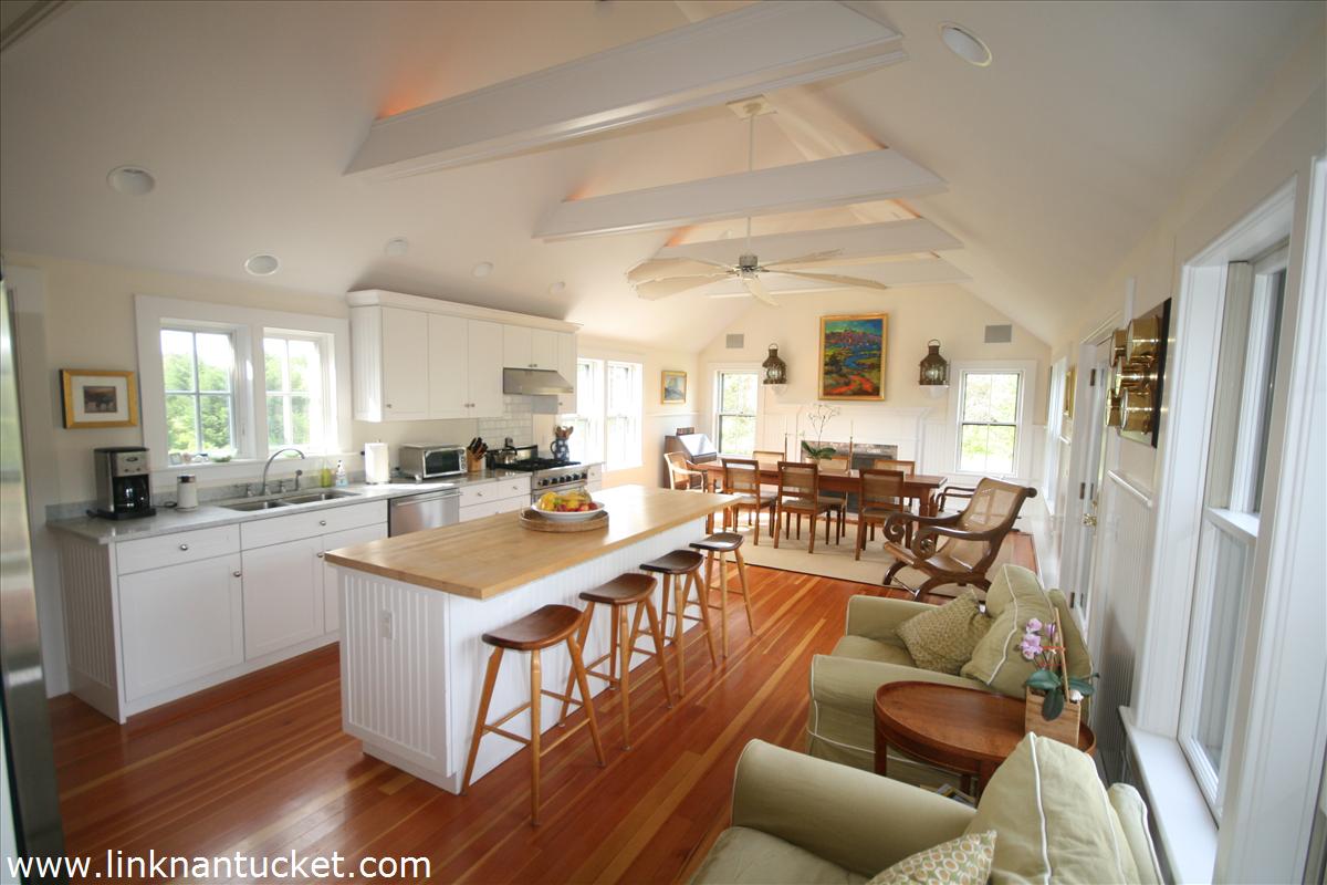 4 Wannacomet Road Nantucket, MA 02554 - Photo 7 of 15 Gallery Image 7