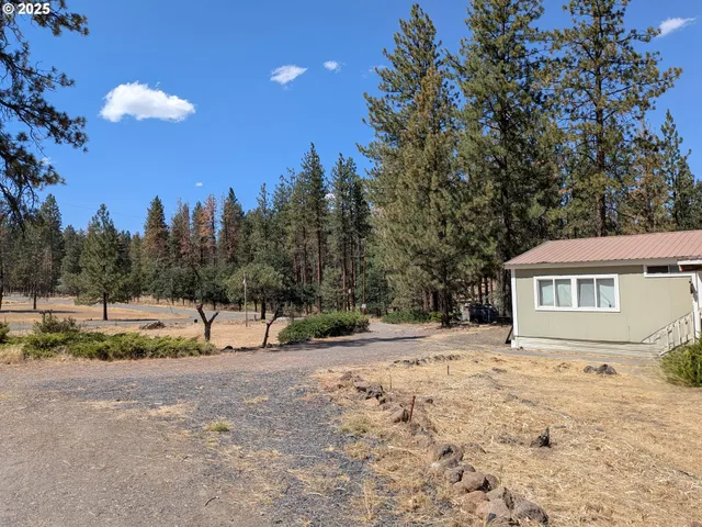$285,000 | 266 South Dea Road, Tygh Valley, OR 97063