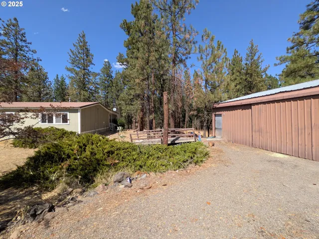 $285,000 | 266 South Dea Road, Tygh Valley, OR 97063