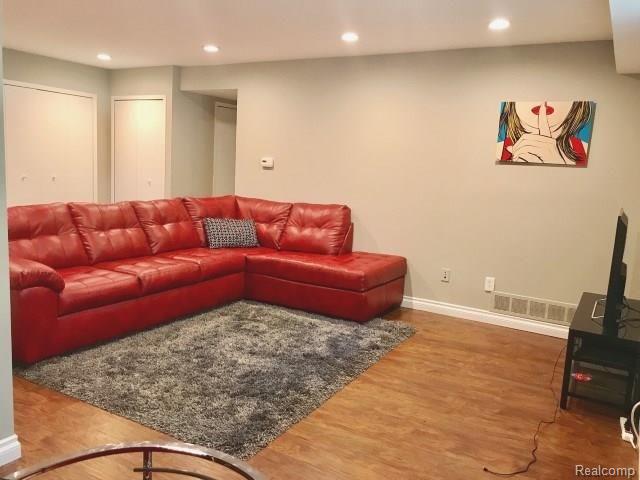 30042 Twelve Mile Road Farmington, MI 48334 - Photo 8 of 18