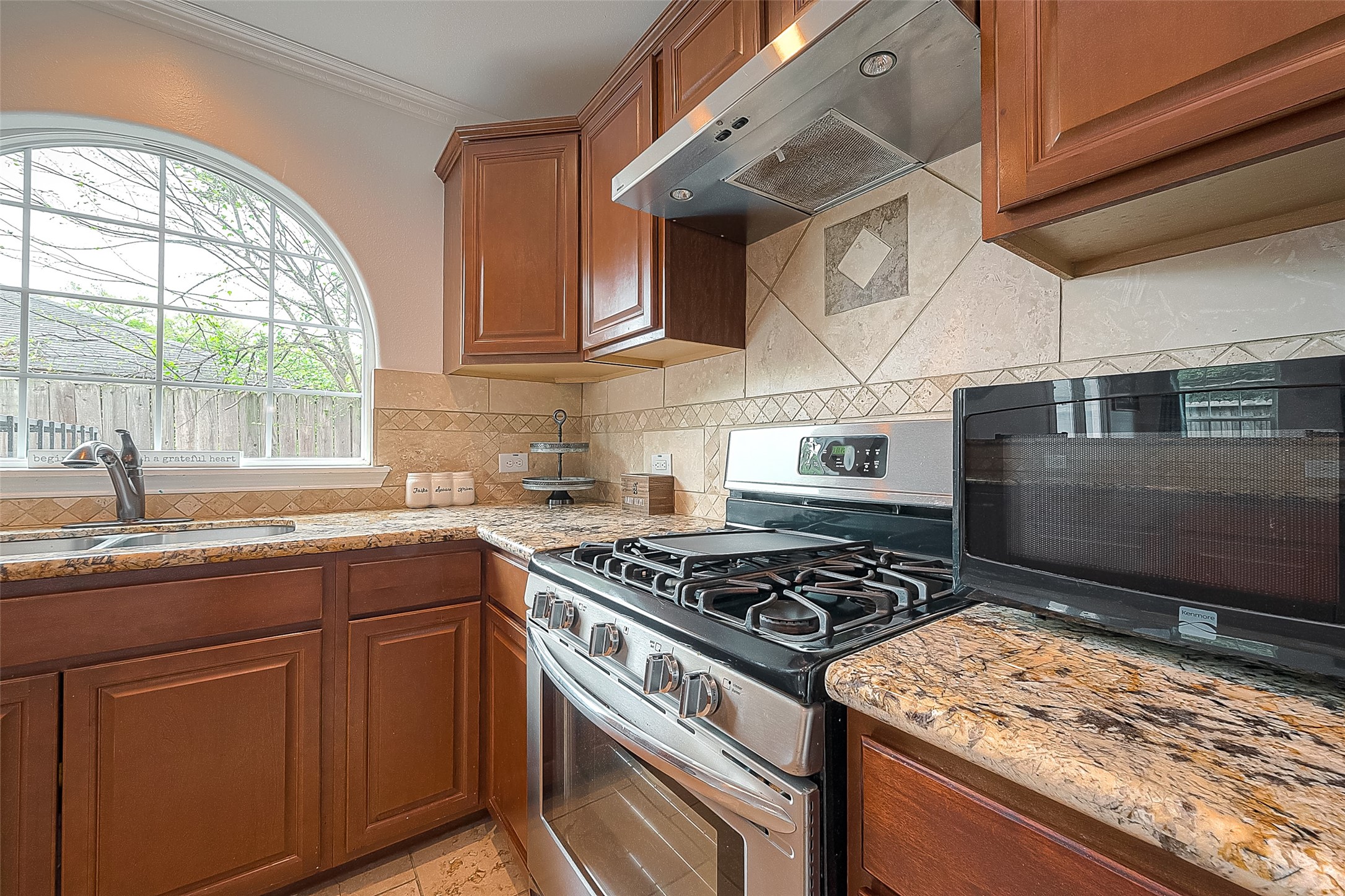 6703 Winton Street Houston, TX 77021 - Photo 17 of 49