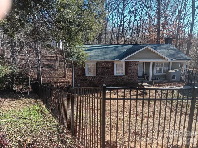$365,000 | 8443 Shiredale Lane, Charlotte, NC 28212