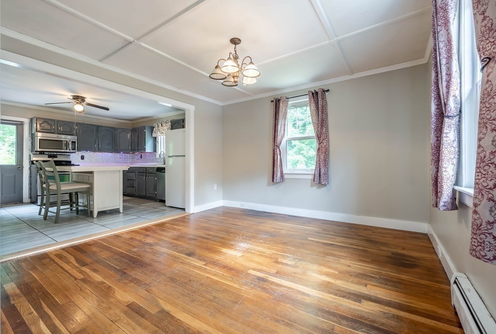 98 Newton Road Plaistow, NH 03865 - Photo 12 of 27 Gallery Image 12