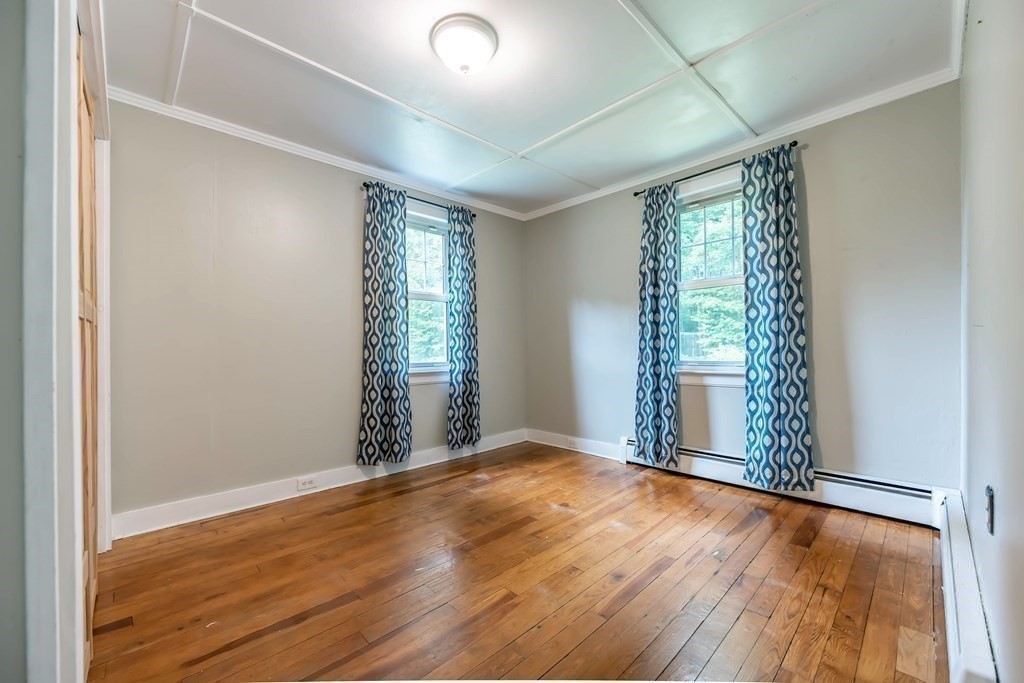 98 Newton Road Plaistow, NH 03865 - Photo 14 of 27 Gallery Image 14