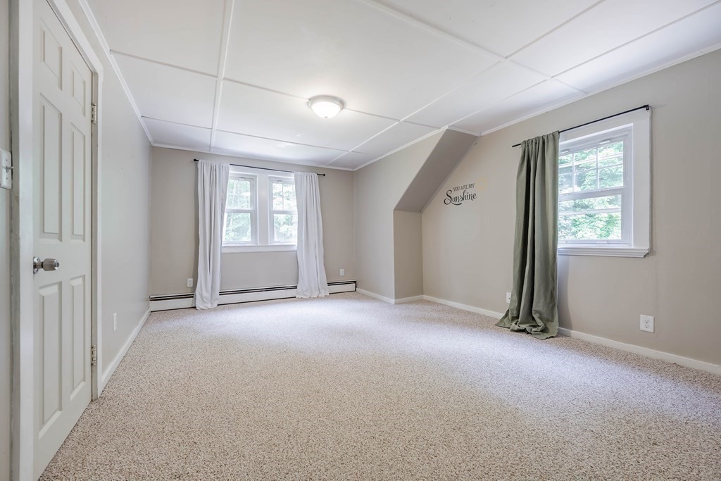 98 Newton Road Plaistow, NH 03865 - Photo 18 of 27 Gallery Image 18