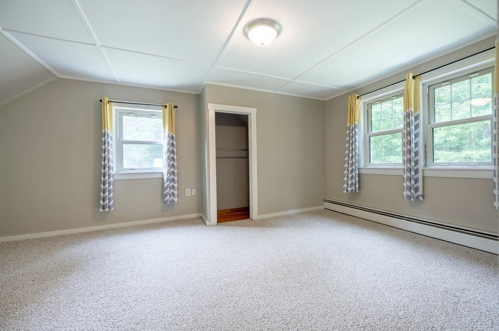 98 Newton Road Plaistow, NH 03865 - Photo 19 of 27 Gallery Image 19