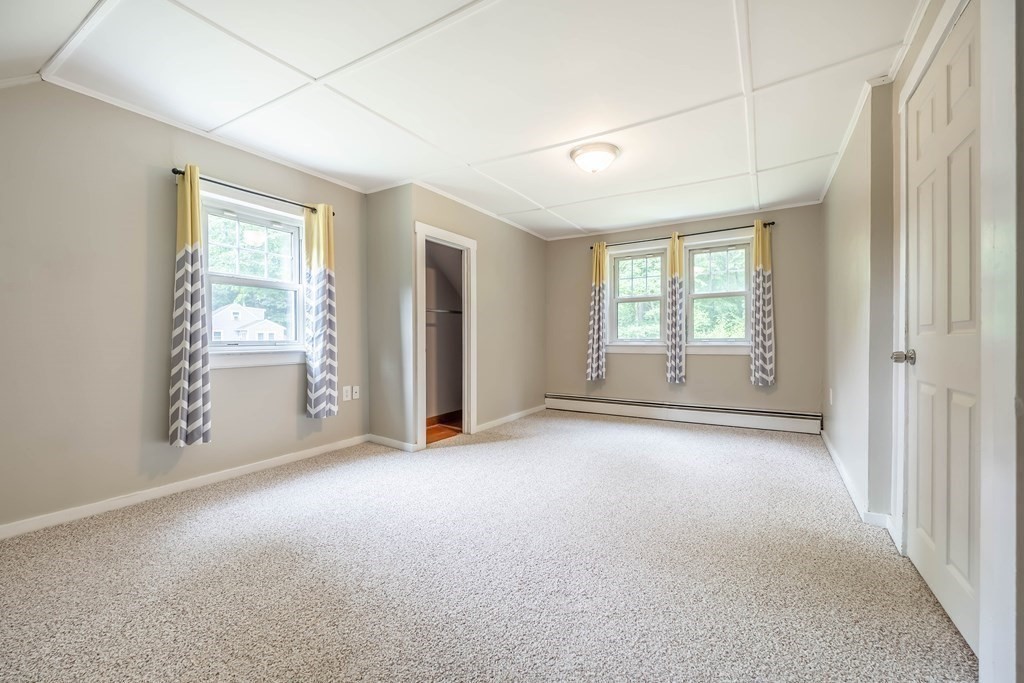98 Newton Road Plaistow, NH 03865 - Photo 20 of 27 Gallery Image 20