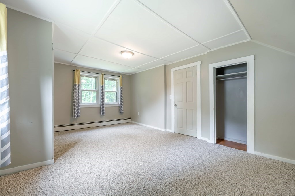 98 Newton Road Plaistow, NH 03865 - Photo 21 of 27 Gallery Image 21