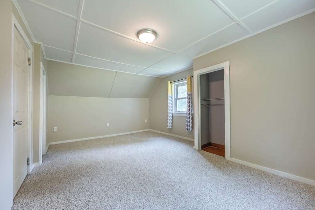 98 Newton Road Plaistow, NH 03865 - Photo 22 of 27 Gallery Image 22