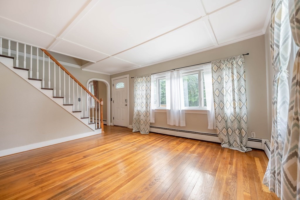 98 Newton Road Plaistow, NH 03865 - Photo 7 of 27 Gallery Image 7