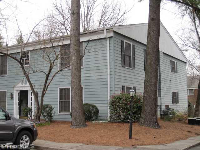 650 Rugby Row Winston-Salem, NC 27106 - Photo 1 of 3 Exterior Front.