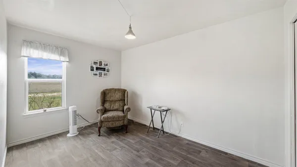 $647,500 | 1102 Fairview Drive, Rockdale, TX 76567