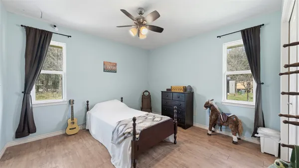 $647,500 | 1102 Fairview Drive, Rockdale, TX 76567