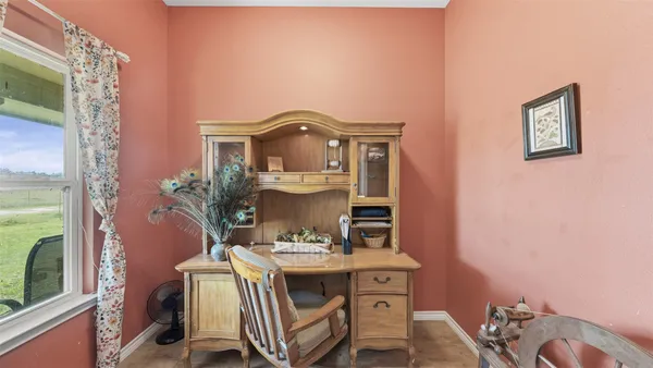 $647,500 | 1102 Fairview Drive, Rockdale, TX 76567