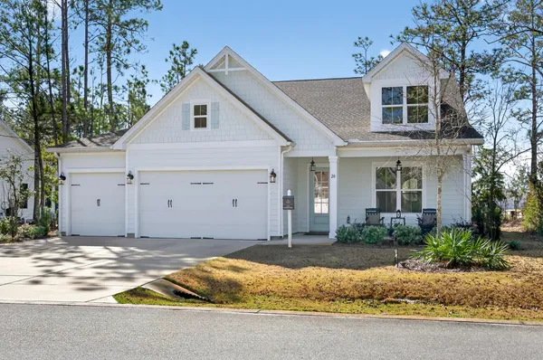 a black and white photo of a picture