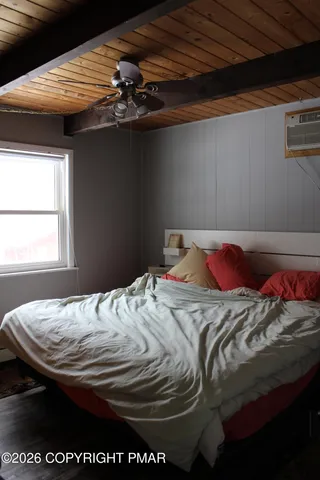 $218,000 | 167 Dorchester Drive, Bushkill, PA 18324