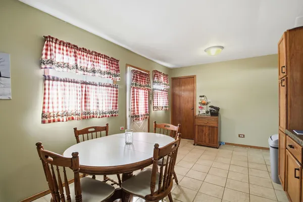 $292,000 | 7907 West Kingston Drive, Frankfort, IL 60423