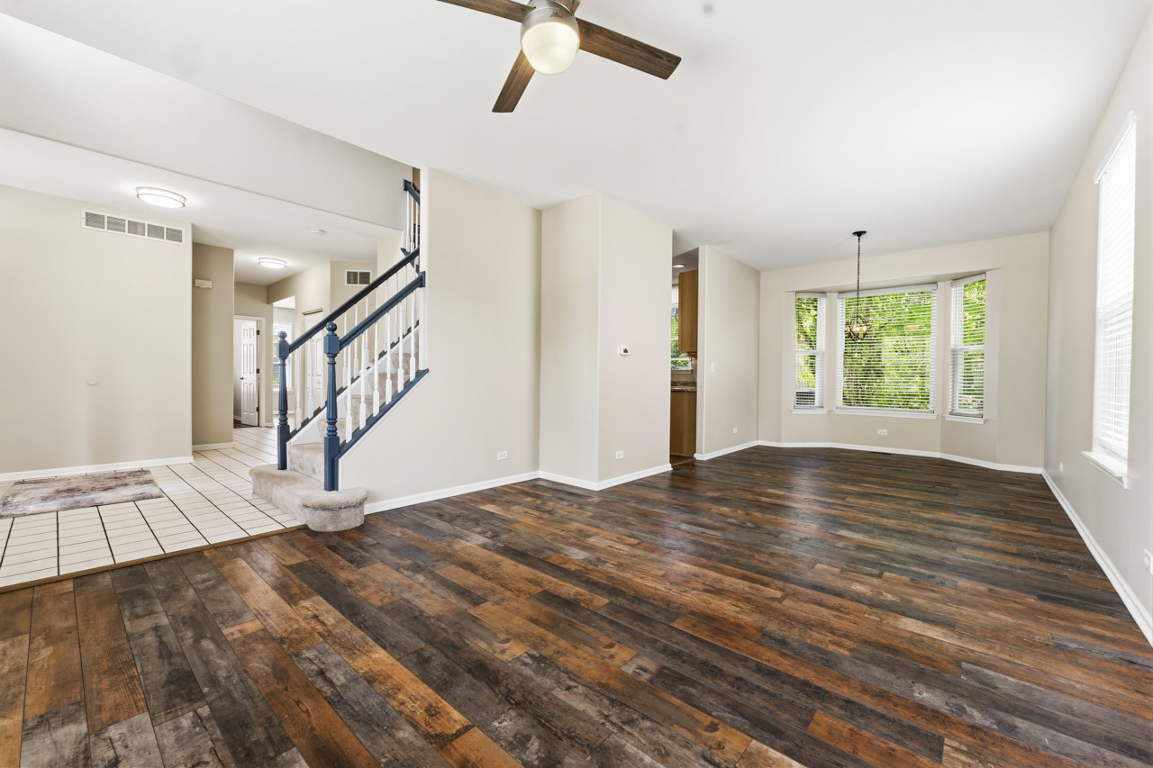 32804 Bending Creek Road Lakemoor, IL 60051 - Photo 6 of 46
