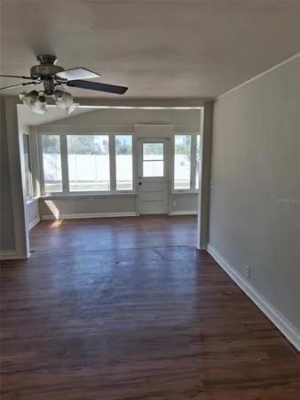 $1,495 | 204 East Maine Avenue, Longwood, FL 32750