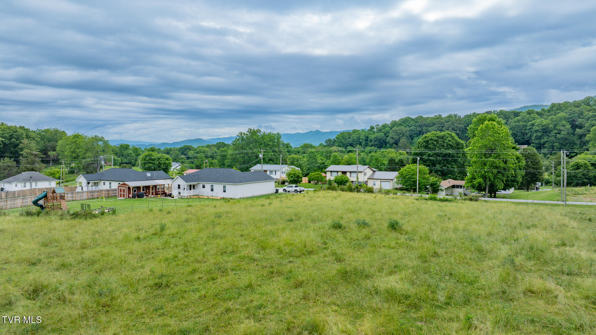 Tbd Garrison Hollow Road Elizabethton, TN 37643 - Photo 7 of 10 dji_fly_20260527_102832_0803_17798922863