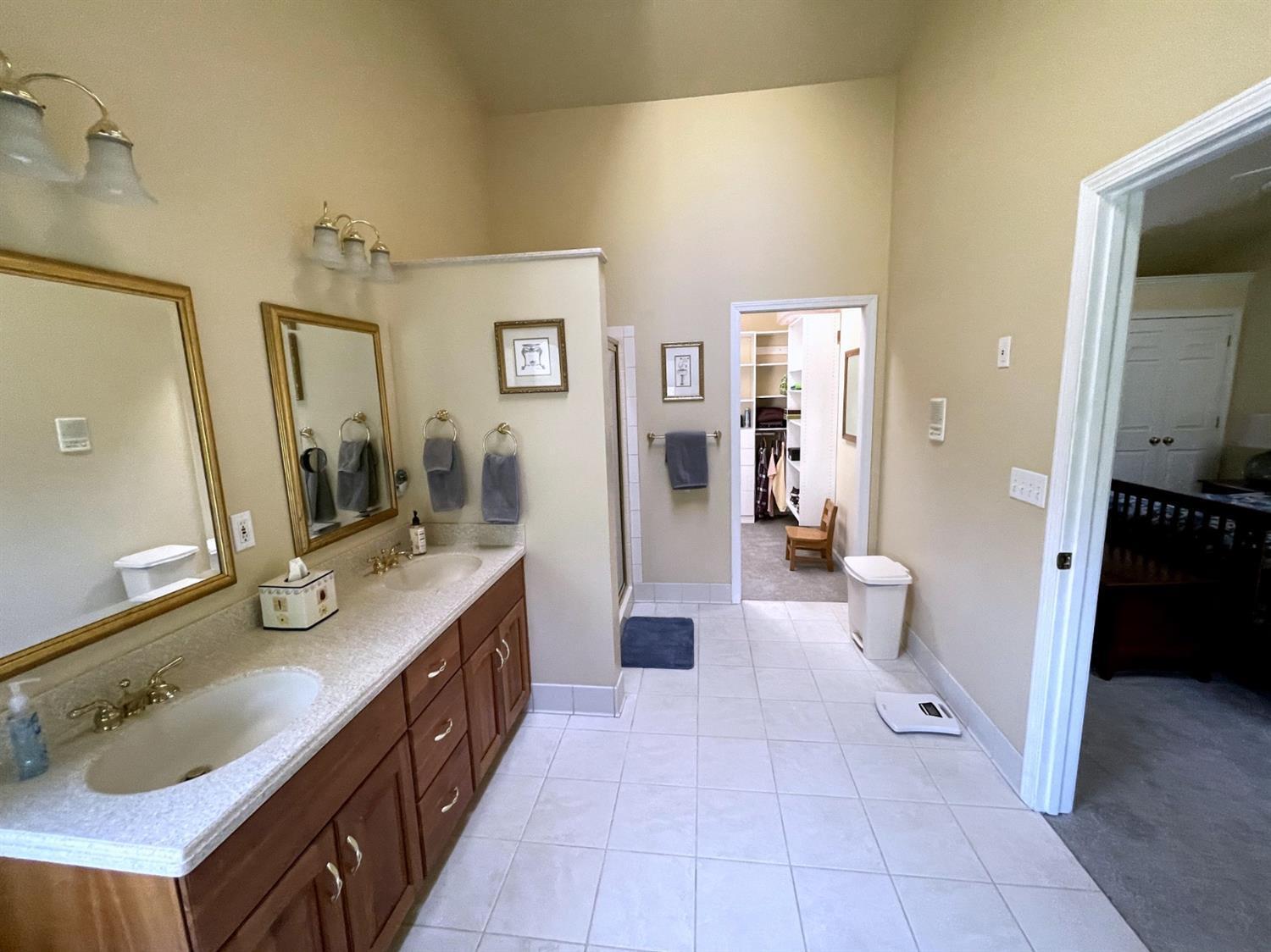 8286 Bridle Road Cincinnati, OH 45244 - Photo 35 of 48