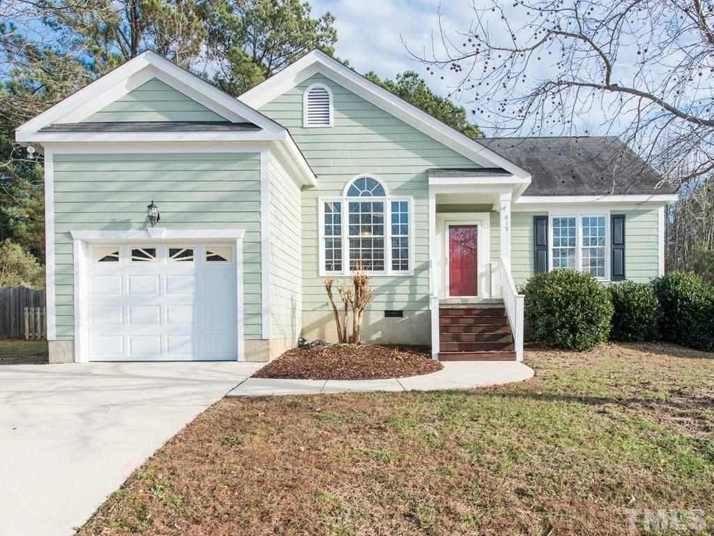 819 Shackleton Road Apex, NC 27502 - Photo 1 of 25 Gallery Image 1