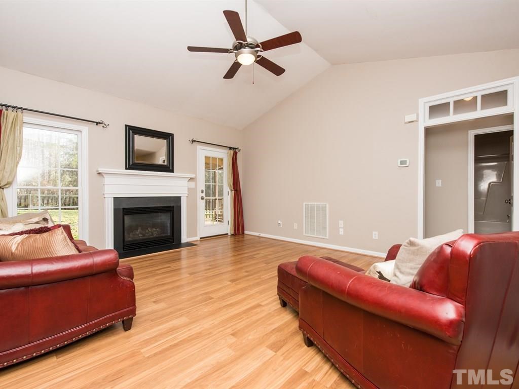 819 Shackleton Road Apex, NC 27502 - Photo 10 of 25 Gallery Image 10