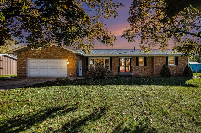 $349,900 | 24655 Highway 12, Edwardsburg, MI 49112