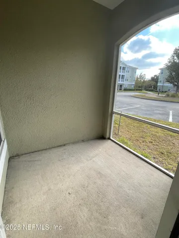 $1,275 | 8290 Gate Parkway West, Unit 1005, Jacksonville, FL 32216