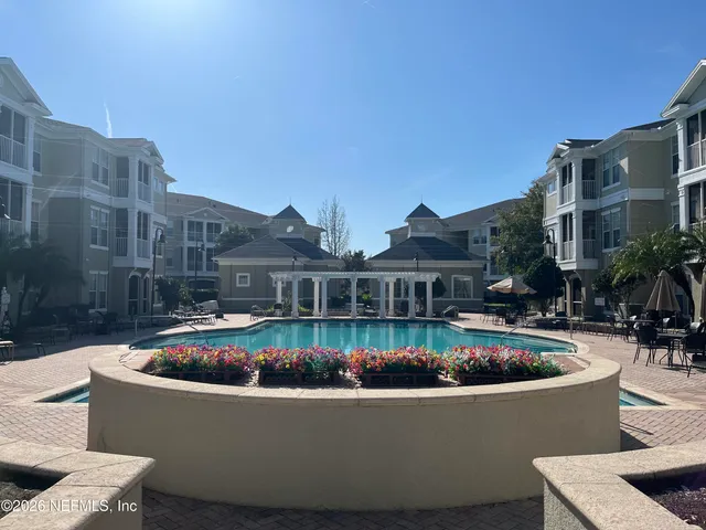 $1,350 | 8290 Gate Parkway West, Unit 1005, Jacksonville, FL 32216