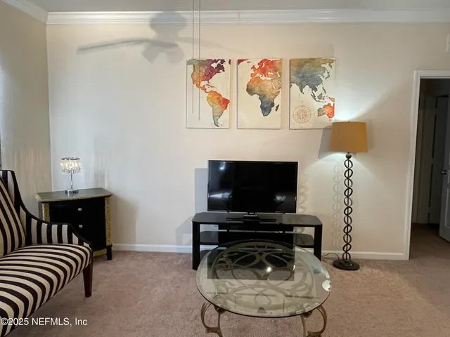 $1,275 | 8290 Gate Parkway West, Unit 1005, Jacksonville, FL 32216