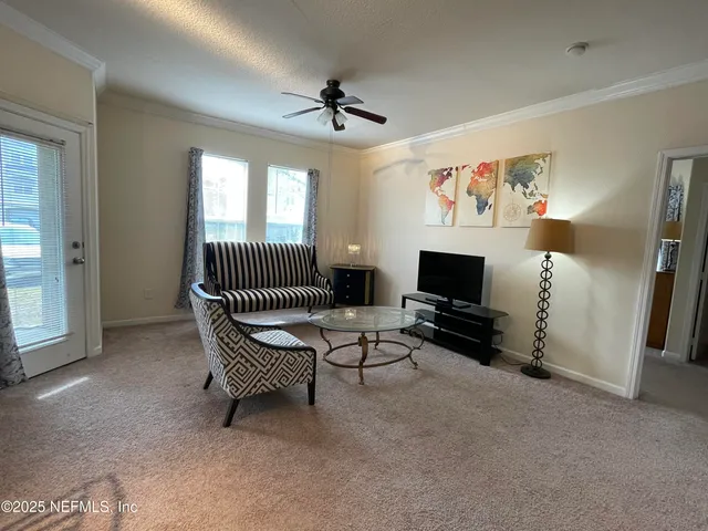$1,300 | 8290 Gate Parkway West, Unit 1005, Jacksonville, FL 32216