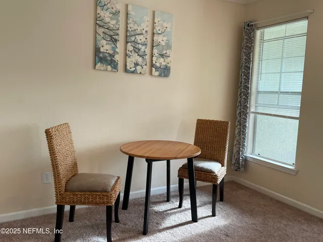 $1,300 | 8290 Gate Parkway West, Unit 1005, Jacksonville, FL 32216