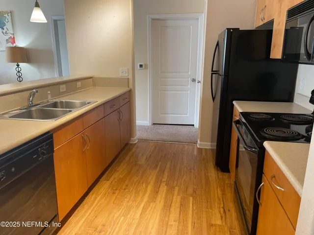 $1,275 | 8290 Gate Parkway West, Unit 1005, Jacksonville, FL 32216