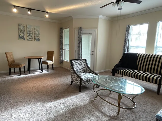 $1,300 | 8290 Gate Parkway West, Unit 1005, Jacksonville, FL 32216