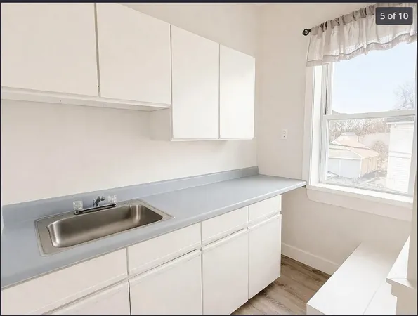 $2,150 | 11 Park Street, Unit 3, Peabody, MA 01960