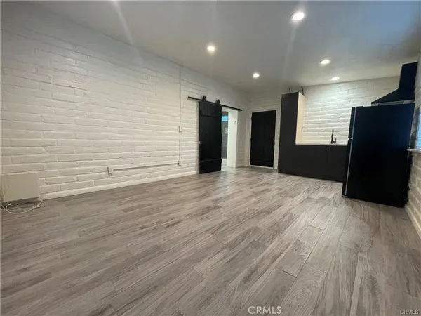 $1,250 | 31401 Outer Highway 10 South, Redlands, CA 92373