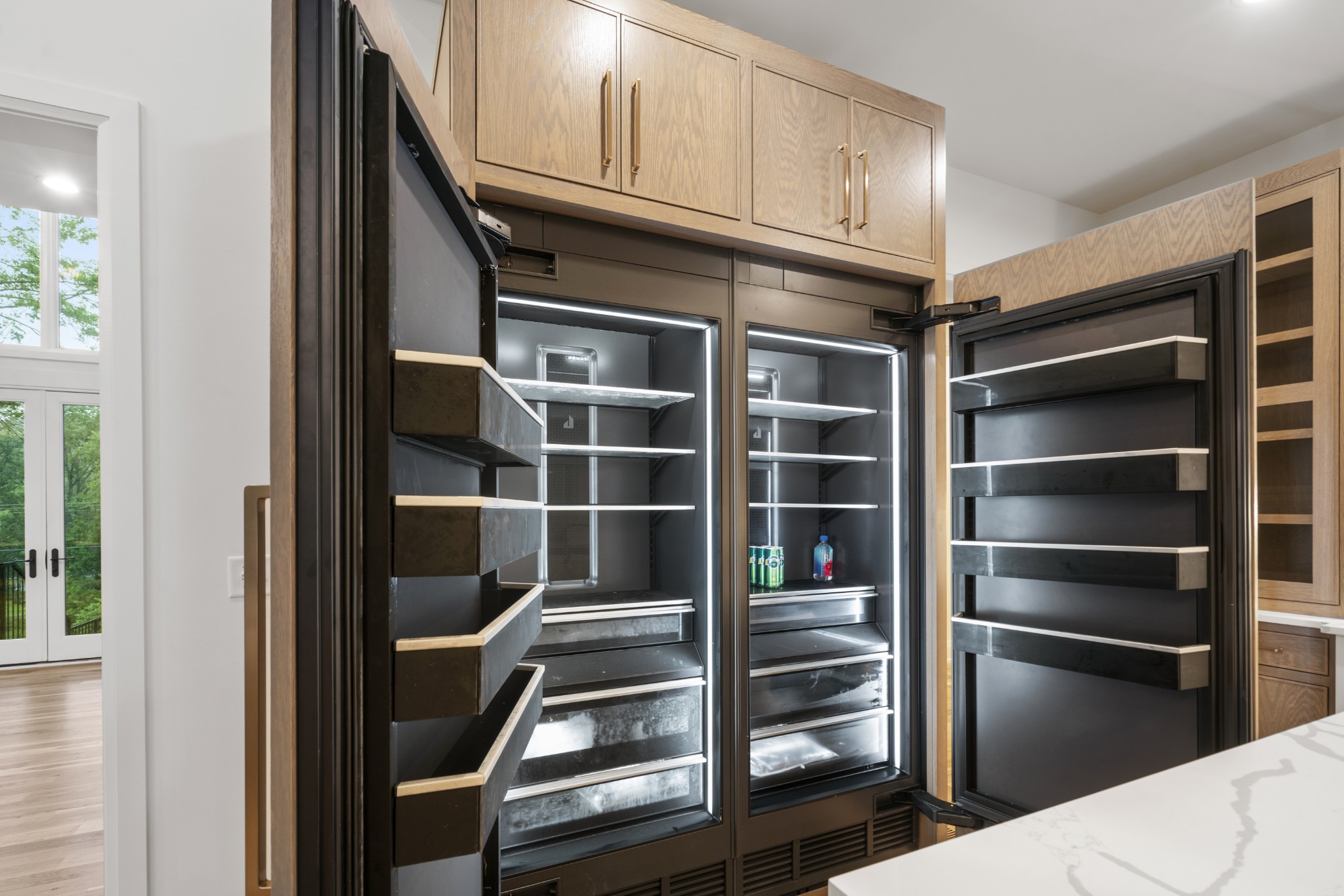 1323 Harding Place Nashville, TN 37215 - Photo 14 of 41 a view of walk in closet with empty racks