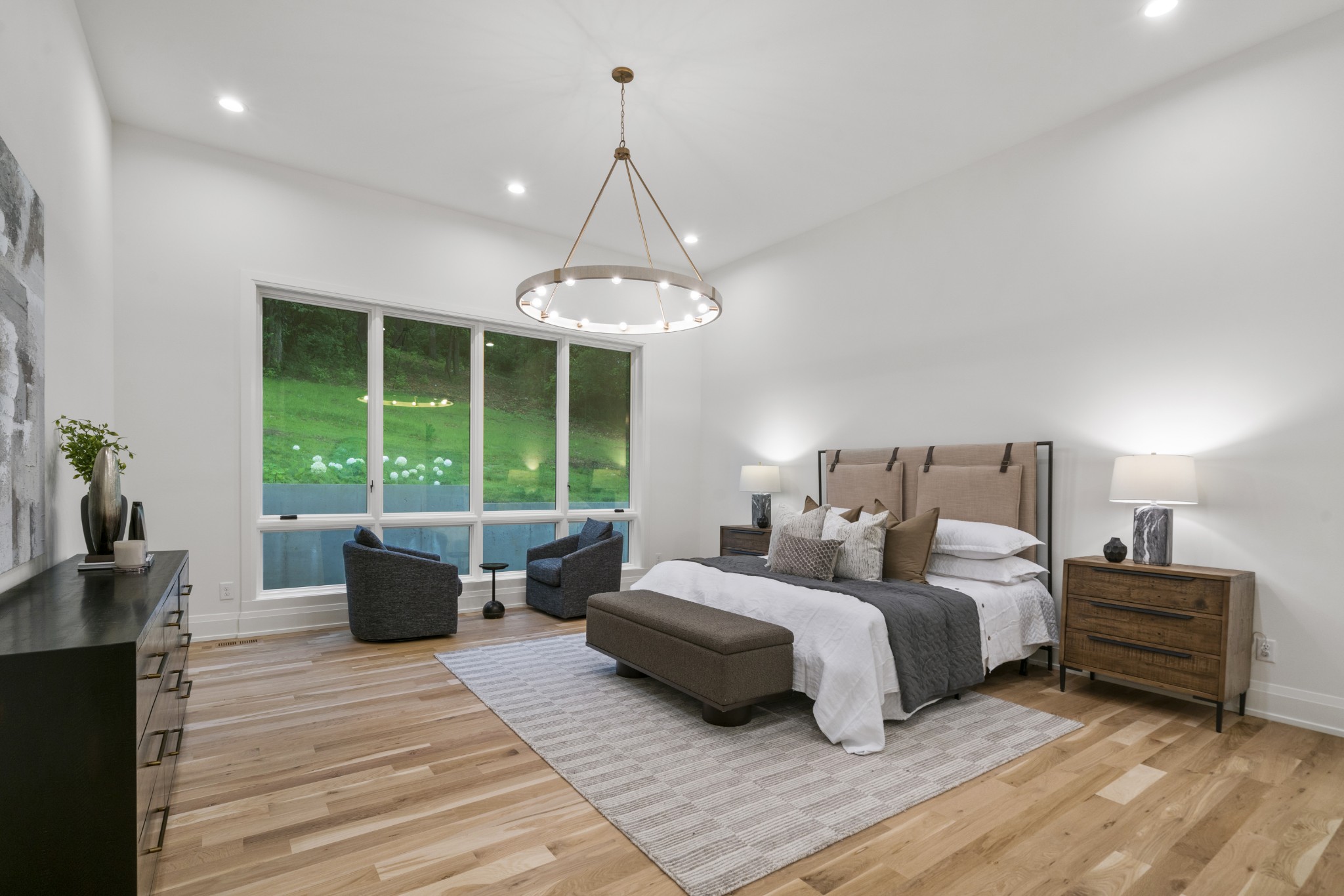 1323 Harding Place Nashville, TN 37215 - Photo 17 of 41 a bedroom with a large bed and a window