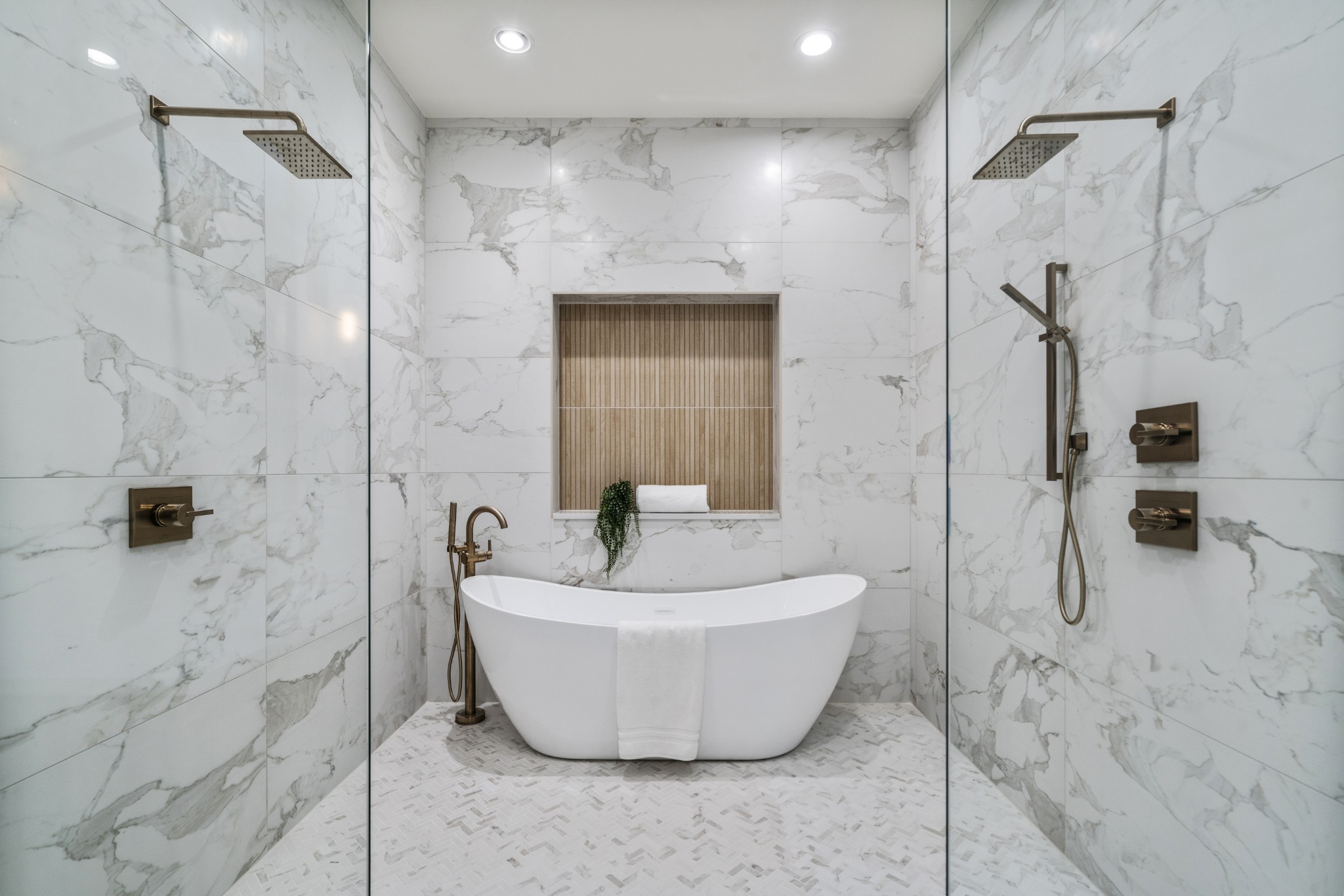 1323 Harding Place Nashville, TN 37215 - Photo 21 of 41 a white bath tub sitting in a bathroom and shower